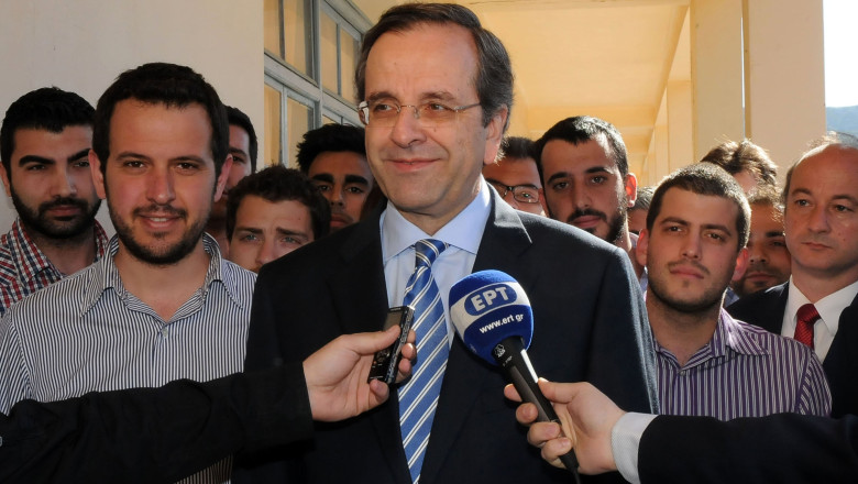 Remaniere guvernamentala in Grecia. Liderul Pasok devine ministru de externe Imagine