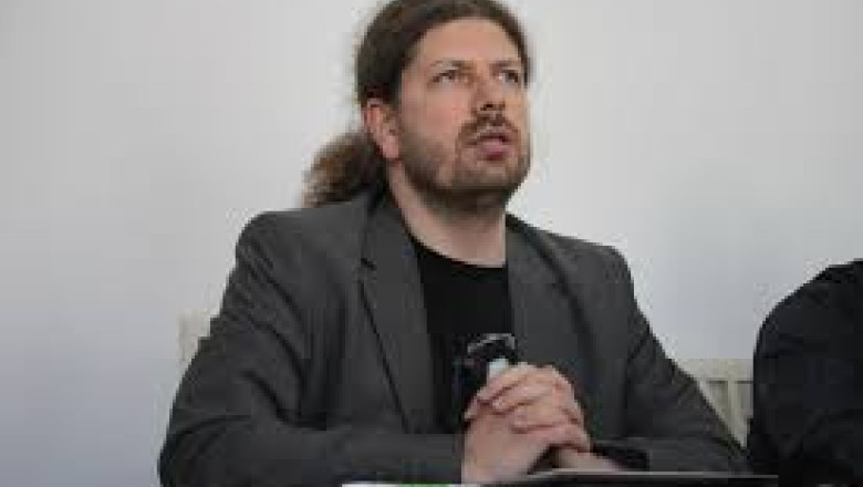 Remus Cernea se vrea si europarlamentar si sef de stat Imagine