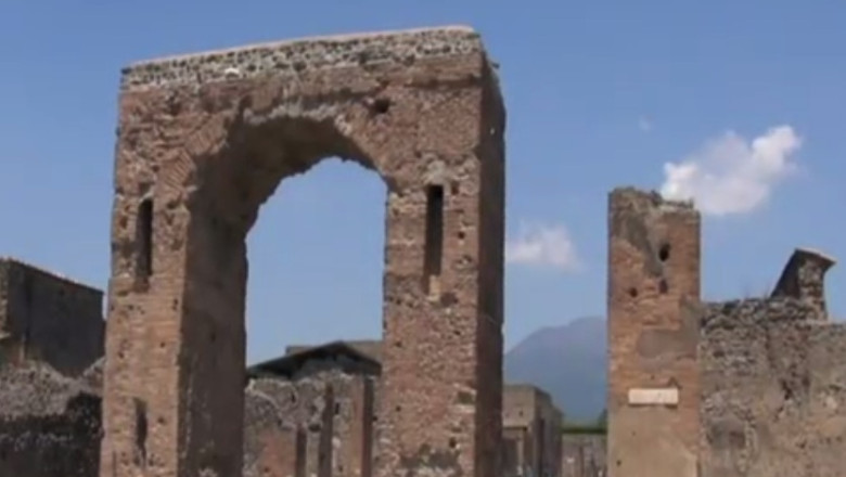Renovarea orasului Pompei a ajuns pe mainile mafiei Imagine