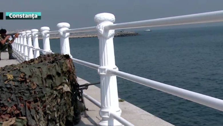 Repetitii generale pentru Ziua Marinei. Marinarii au facut exercitii pe mare si pe uscat Imagine