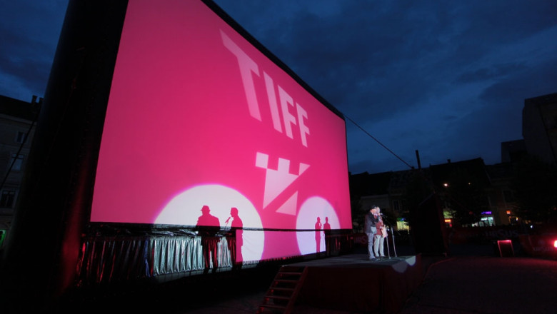 REPORTAJ In culisele primei zile de TIFF 2013: Tudor Giurgiu invinge inca o data ploaia Imagine