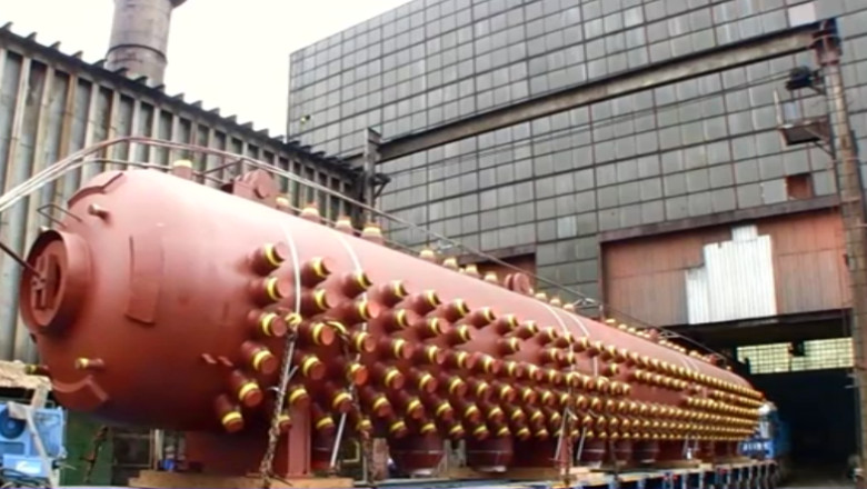 REPORTAJ. Ramasitele industriei grele din Romania. Fabrica tinuta in viata de piesele-gigant Imagine