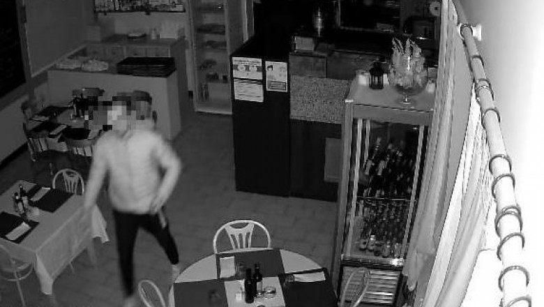 Restaurant pradat de acelasi hot, de 9 ori in sase luni. "Mai bine ii las cheile" Imagine
