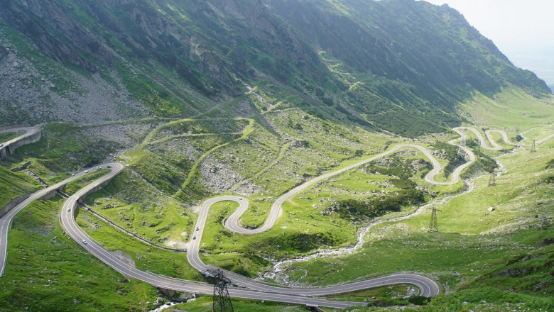 Restrictii de trafic valabile luni pe Transfagarasan. Intervalele in care circulatia va fi oprita Imagine