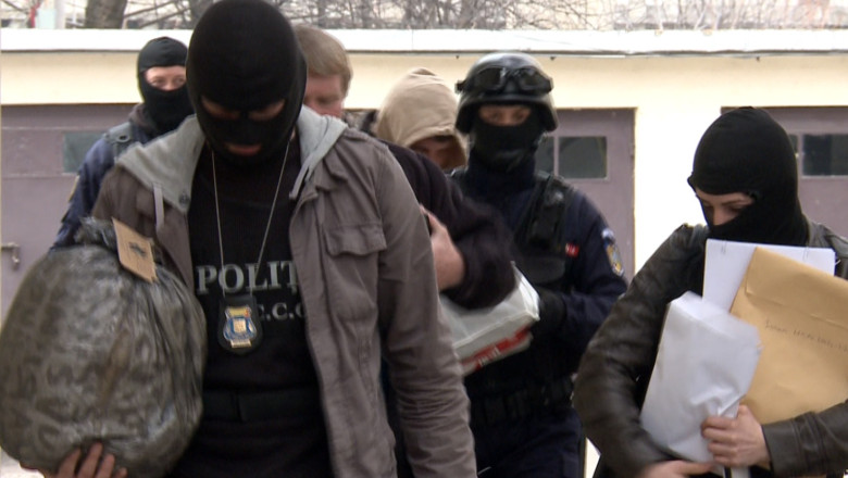 Retea de proxenetism destructurata, in Botosani Imagine