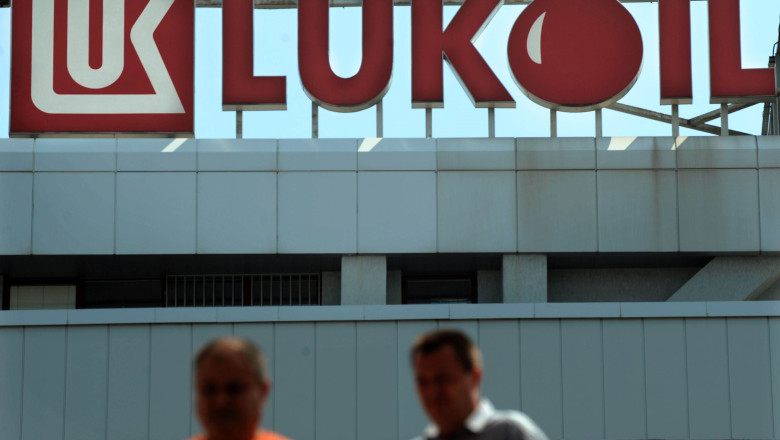 RETROSPECTIVA 2014 | Acuzatii de evaziune si spalare de bani la Lukoil Imagine