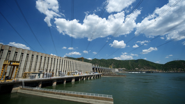 Reuters: Europa Centrala si de Est ar putea atrage industrii afectate de criza energiei. Romania, in topul tarilor cu surse nepoluante Imagine