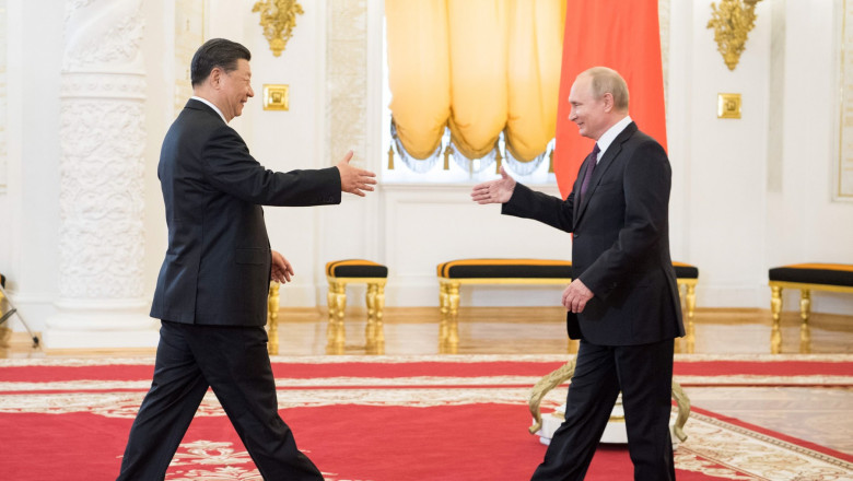 Reuters: Xi Jinping s-ar putea intalni cu Putin saptamana viitoare in Rusia Imagine