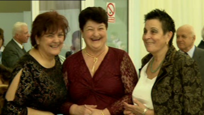 Revelion cu repetitie pentru pensionarii din Iasi Imagine