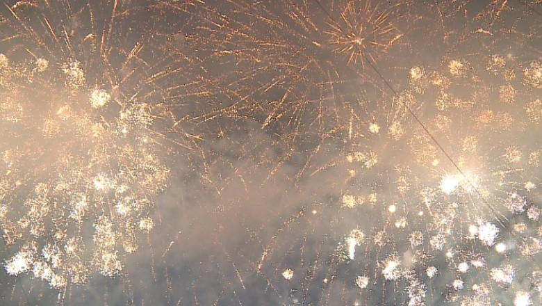 Revelion la temperaturi extreme. 5000 de oameni au petrecut Revelionul in strada, la Iasi, la minus 18 grade Celsius Imagine