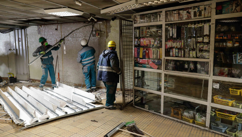 Revin chioscurile la metrou. Metrorex va putea sa inchirieze spatii catre firme si persoane fizice din nou (proiect de lege) Imagine