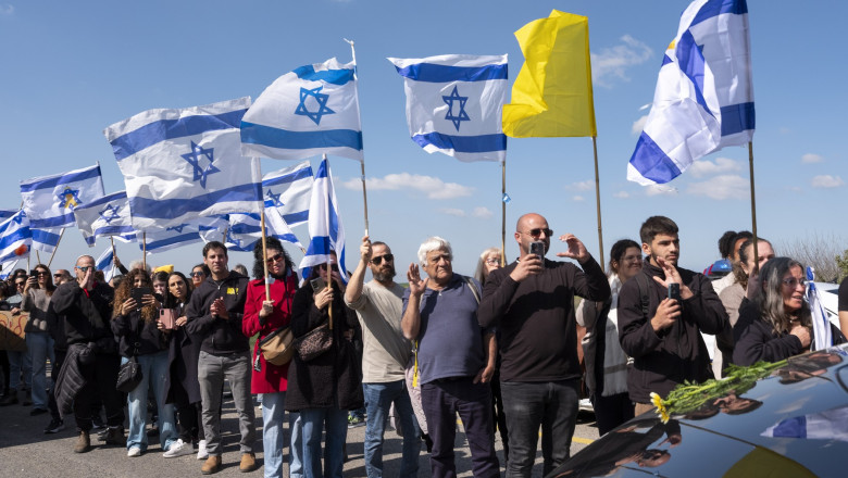 Revolta la Tel Aviv, dupa armistitiu: Hamas a predat cadavrele a doar patru dintre cei 24 de ostatici morti, anunta armata israeliana Imagine