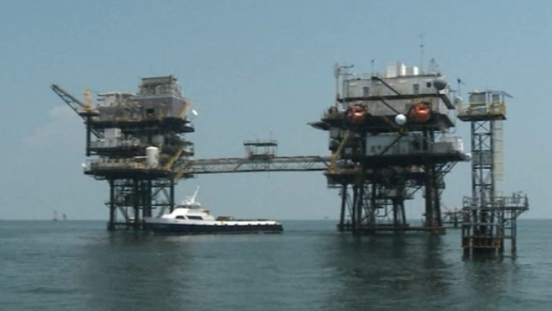 Rezervele de petrol sunt inca suficiente, dar preturile nu scad Imagine