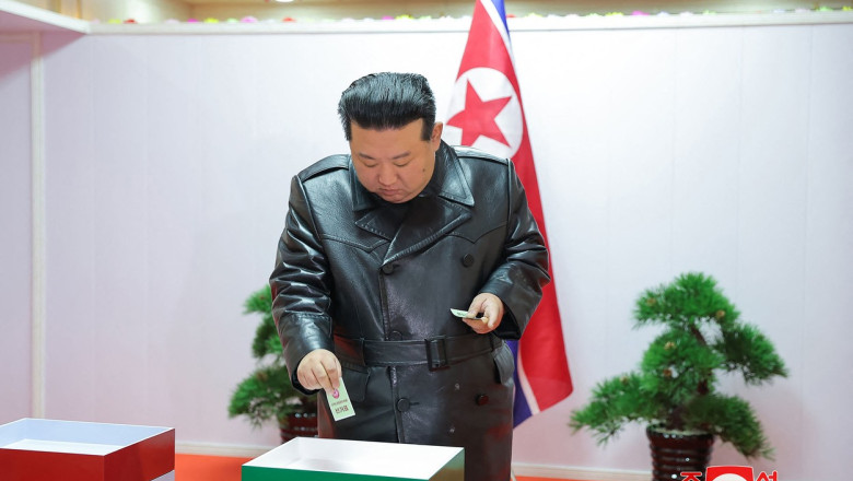 Rezultate alegeri in Coreea de Nord. Pentru prima data in 60 de ani, partidul unic a luat doar cu putin peste 99,9% Imagine