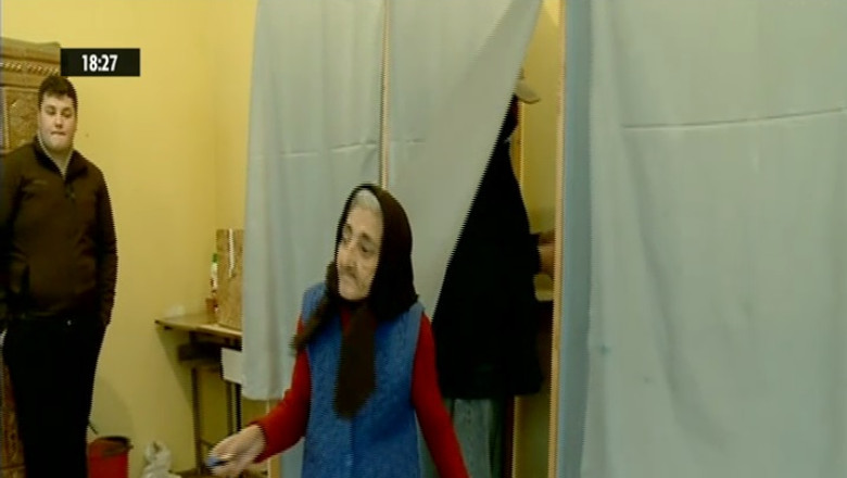 REZULTATE ALEGERI PREZIDENTIALE 2014. Record de voturi pe listele suplimentare Imagine