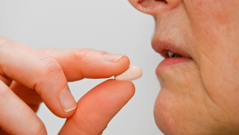 Rezultate „impresionante”: O pilula anticancer reduce la jumatate riscul de deces in cazul cancerului la plamani Imagine