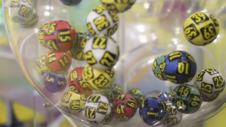 Rezultate LOTO 6/49, Joker, 5/40, Noroc - duminica, 10 decembrie 2023. Numerele extrase si premiile puse in joc Imagine
