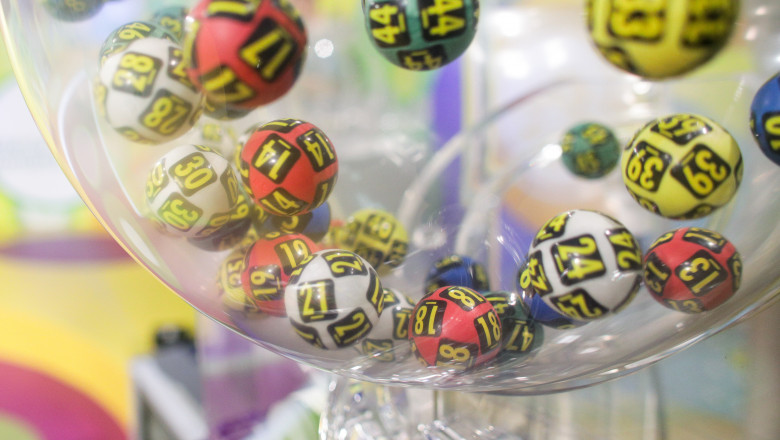 Rezultate LOTO 6 din 49, Noroc, Joker, duminica 31 iulie 2022. Numerele extrase si premiile puse in joc Imagine