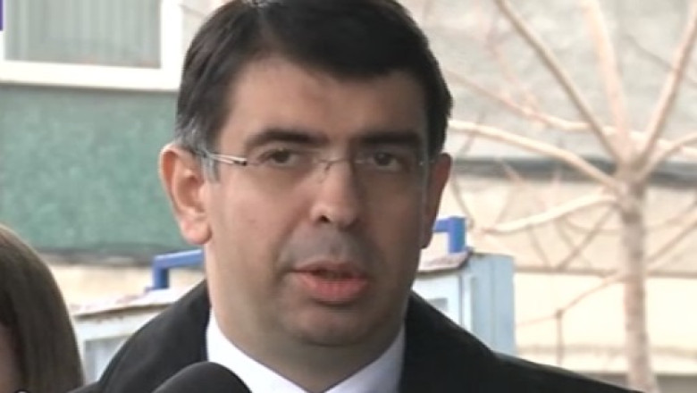 Robert Cazanciuc: Eu as judeca faptele si deciziile premierului, nu declaratiile Imagine