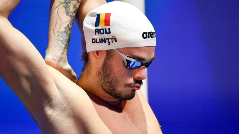 Robert Glinta, locul 5 in finala probei de 50 m spate de la CM de natatie, dupa modificarea clasamentului Imagine