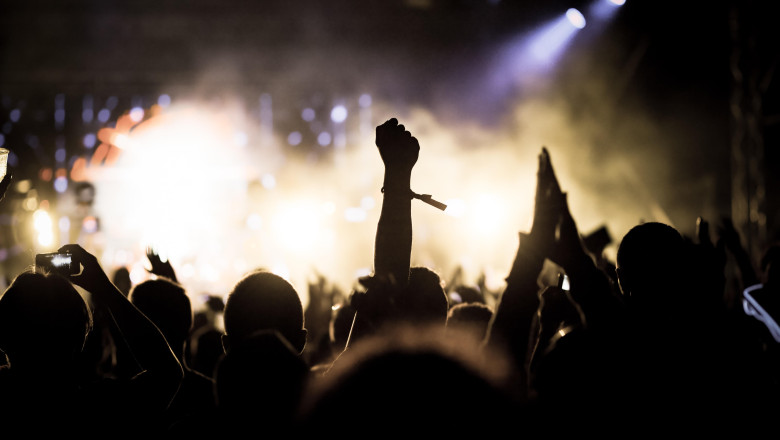 Rockerii fac apel pentru participare la vot: „Nu e vorba de a alege raul cel mai mic – e o alegere clara intre rau si bine” Imagine