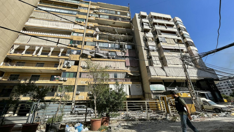 Romanca stabilita in Liban: „Tara e distrusa, oamenii sunt speriati, infometati si dorm pe strazi” Imagine