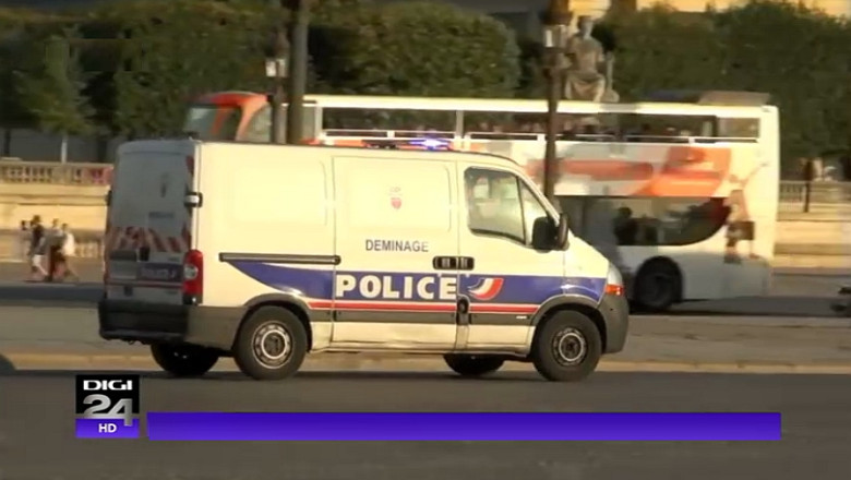 Romani arestati in Franta. 33 de persoane, acuzate de organizarea de jocuri de noroc ilegale la Paris Imagine