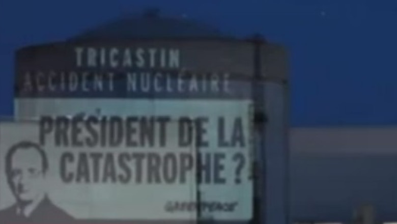 Romani arestati in Franta in timpul unui protest Greenpeace Imagine