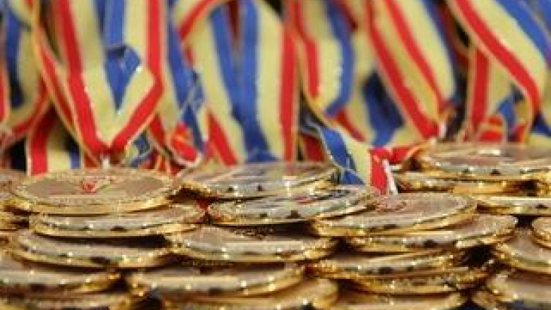 Romania a castigat cinci medalii la Olimpiada Internationala de Astronomie si Astrofizica Imagine