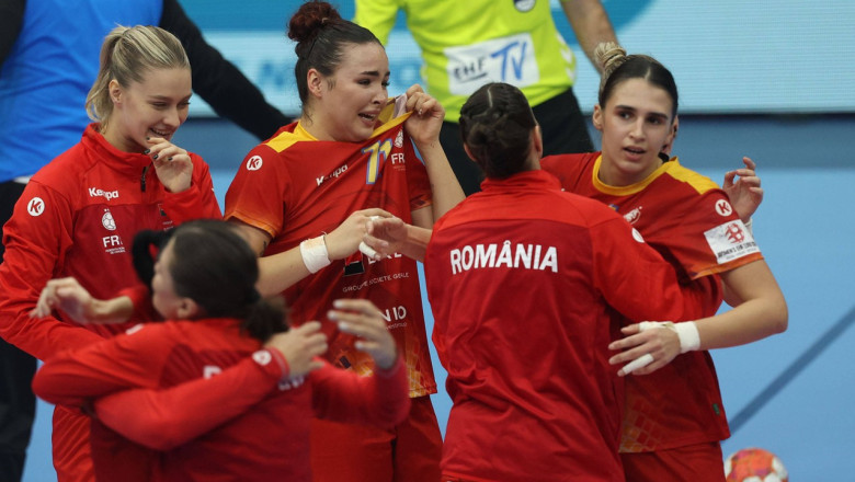 Romania a invins Serbia si ramane in cursa de calificare in grupele principale ale CE 2024 de handbal feminin Imagine