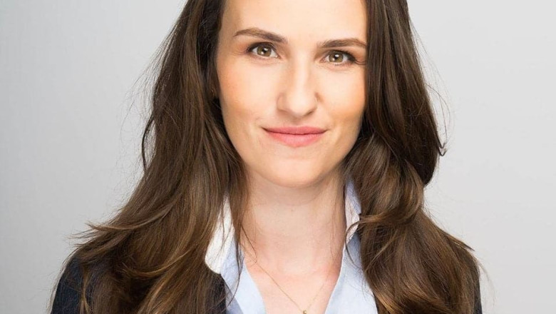 Romania aduce 100.000 de muncitori straini anual, dar pierde pana la BAC tot atatia copii Imagine