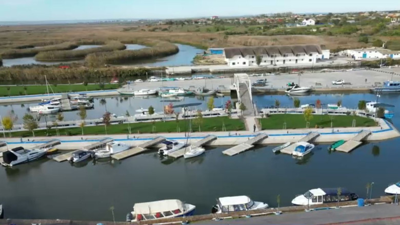 Romania are o noua statiune turistica: Comuna este una dintre cele mai pitoresti asezari din Dobrogea Imagine