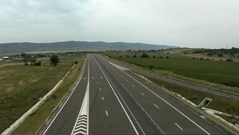 ROMANIA CU INCETINITORUL. Exproprierile au tinut autostrazile pe loc. Cine s-a imbogatit de pe urma lor Imagine
