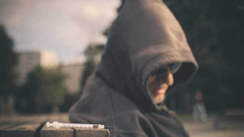 Romania, invadata de droguri, nu are nicio clinica de stat pentru tratarea dependentei de droguri, desi a construit trei Imagine