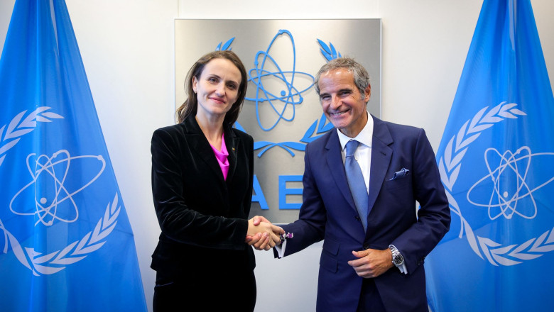 Romania, lobby pentru dezvoltarea energiei nucleare, la Conferinta AIEA. Oana Toiu si Bogdan Ivan, parte a delegatiei de la Viena Imagine