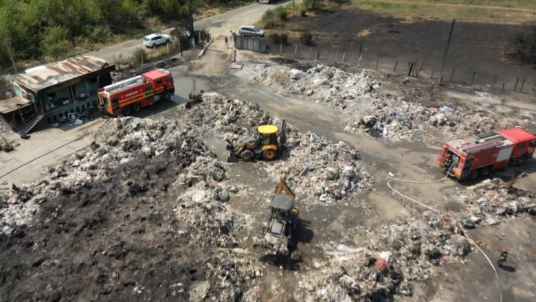 Romania, mistuita de incendii de vegetatie. Imagini impresionante din drona Imagine
