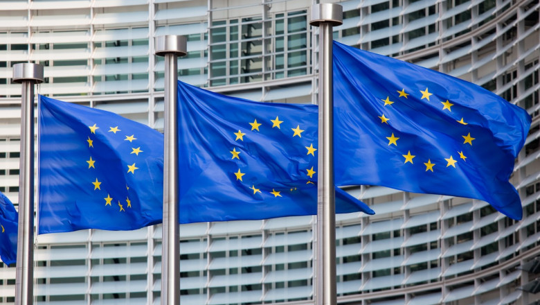Romania si alte 10 state membre UE cer adoptarea cadrului de negociere pentru aderarea Ucrainei si Republicii Moldova Imagine