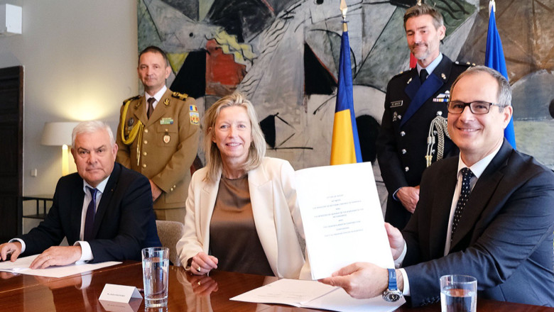 Romania, Tarile de Jos si Lockheed Martin au convenit sa creeze in tara noastra un centru pentru antrenarea pilotilor ucraineni pe F-16 Imagine