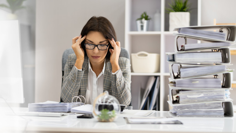 Romanii au ajuns sa se simta vinovati atunci cand iau pauza de la munca Imagine