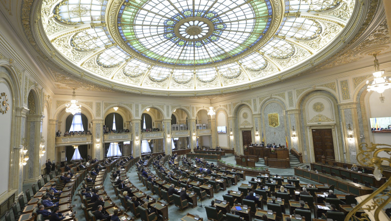 Romanii care ar putea plati mai putin la intretinere. Ce propune un proiect depus la Senat Imagine