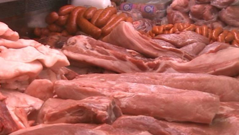 Romanii cumpara carne mai ieftina din Ungaria, dar dau bani pe benzina Imagine