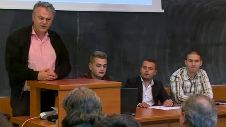 Romanii din Valea Timocului vin la studii in Romania. Reprezentantii celor 300 de studenti au facut planuri de viitor la Craiova Imagine