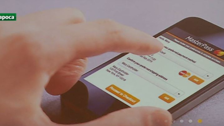 Romanii nu au incredere in plata online cu cardul. Numai 10% din comenzile pe internet facute in Romania se platesc cu cardul Imagine