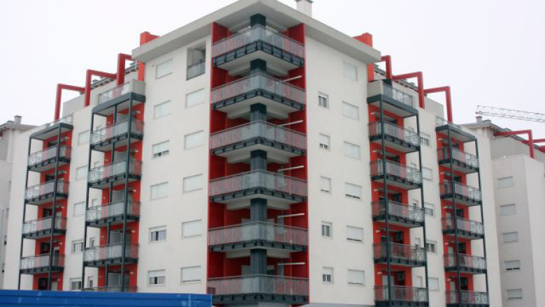 Romanii profita de preturile mici la locuinte. Cu cat au crescut tranzactiile imobiliare Imagine