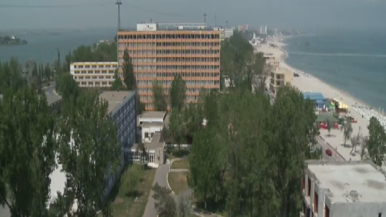 Romanii vor all inclusive la ei acasa Imagine