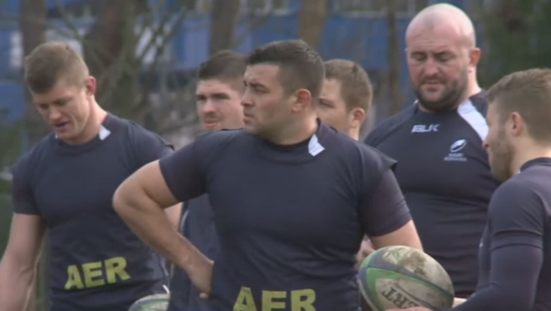 Rugby. Vor sa doboare "leii" spanioli Imagine