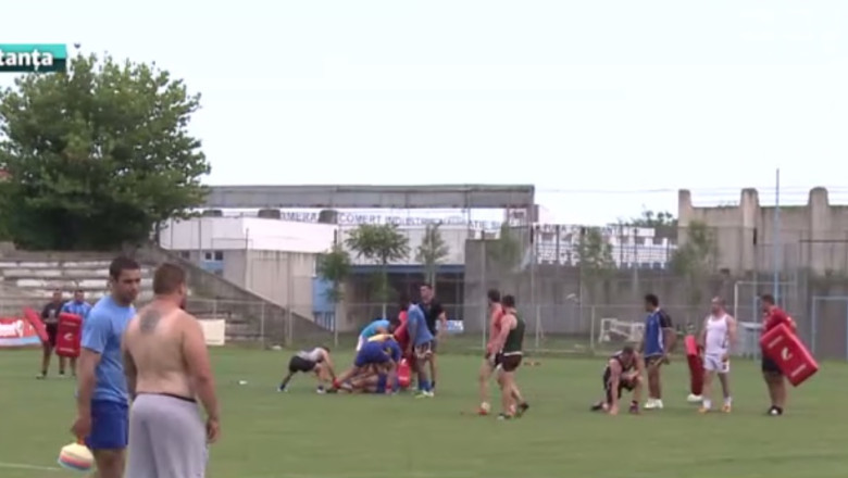 Rugbystii de la Farul isi tureaza motoarele  Imagine