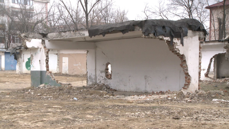 Ruinele din centrul orasului Imagine