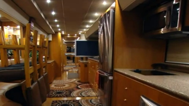 Rulota actorului will Smith costa 2,5 milioane de dolari Imagine