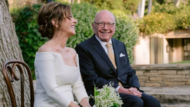 Rupert Murdoch s-a casatorit pentru a cincea oara. Cu cati ani este mai tanara sotia magnatului media in varsta de 93 de ani Imagine